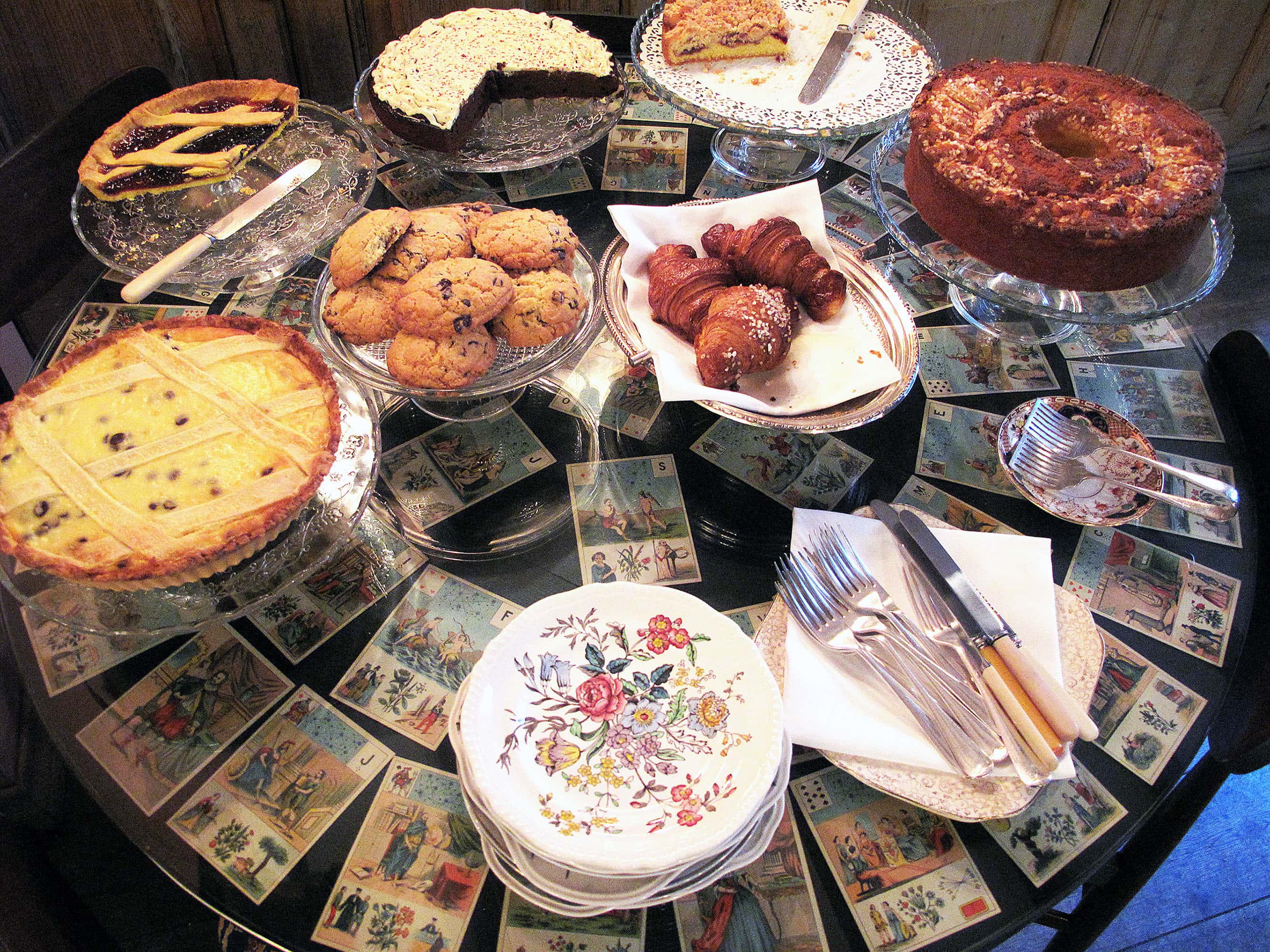 Coromandel Roma: caffè, pancakes e tarocchi 4 Colazione con torte fatte in casa