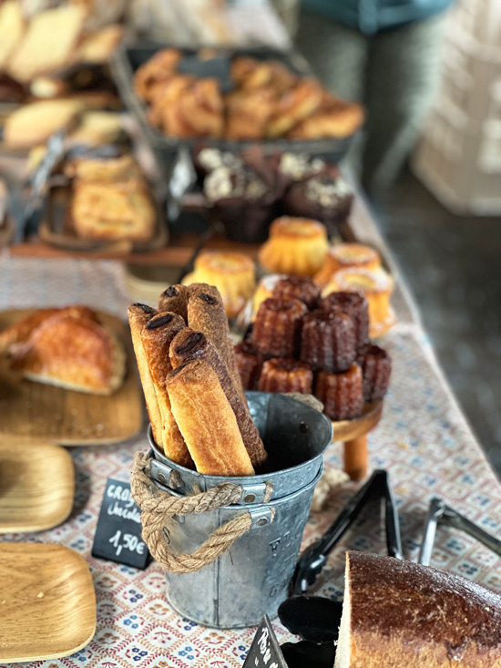 Mercatini di Natale: 6 idee per vivere appieno la magia del Natale 24 Dolci di Natale Annecy