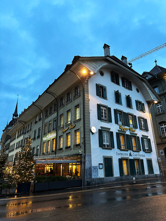 Mercatini di Natale: 6 idee per vivere appieno la magia del Natale 16 Città più belle della Svizzera a Natale