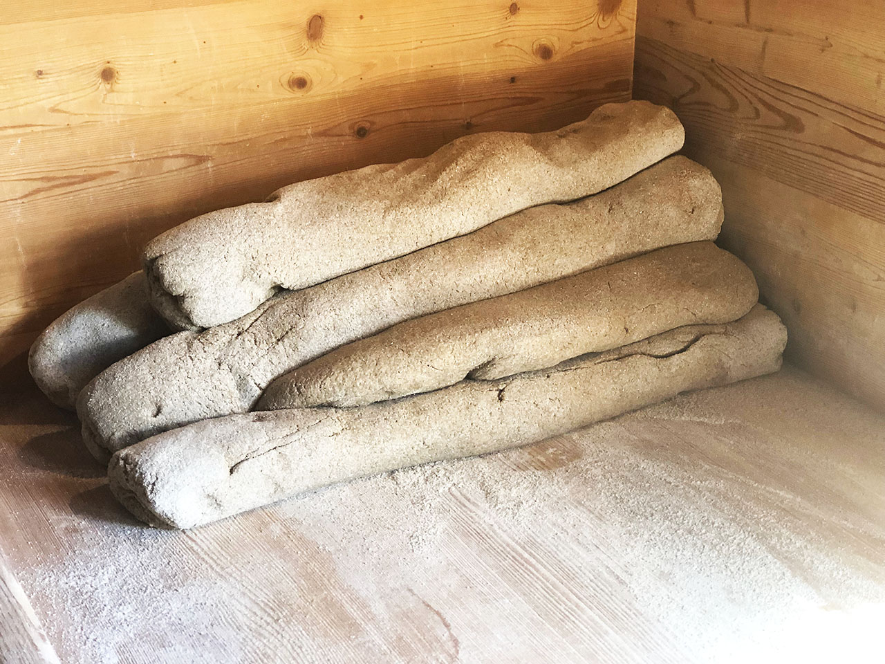 Erschmatt Vallese: come fare il pane di segale 11 riposo impasto pane di segale