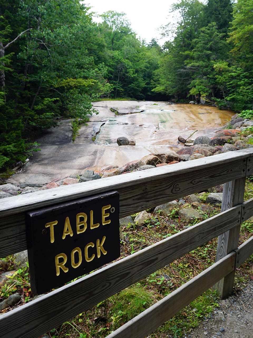 White Mountains: visitare il Flume Gorge nel Franconia Notch State Park - New Hampshire 4 visitare il Flume Gorge White Mountains table rock