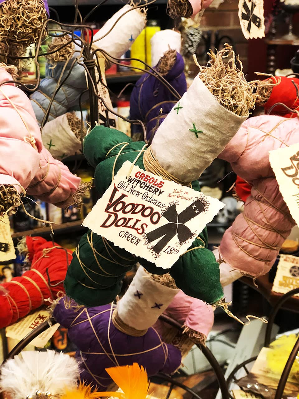 Visitare Salem: guida alla città delle streghe - Massachusetts 16 Bambole voodoo a Salem
