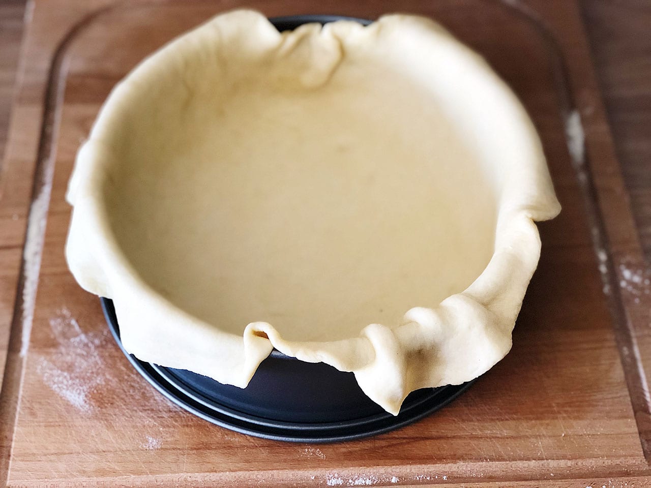Come fare la deep dish pizza: la pizza di Chicago come da Giordano’s 5 Deep dish pizza progress