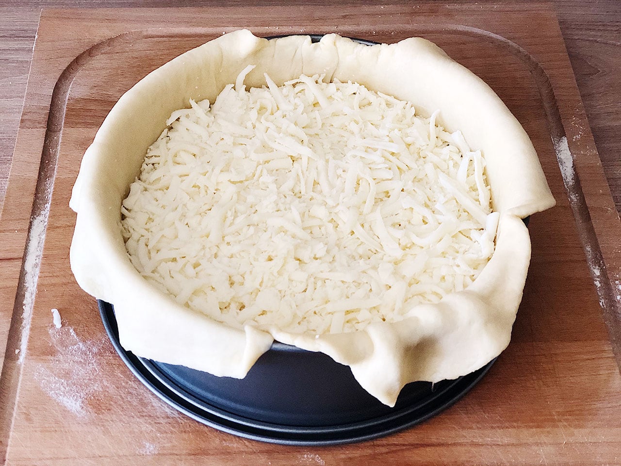 Come fare la deep dish pizza: la pizza di Chicago come da Giordano’s 6 Deep dish pizza mozzarella