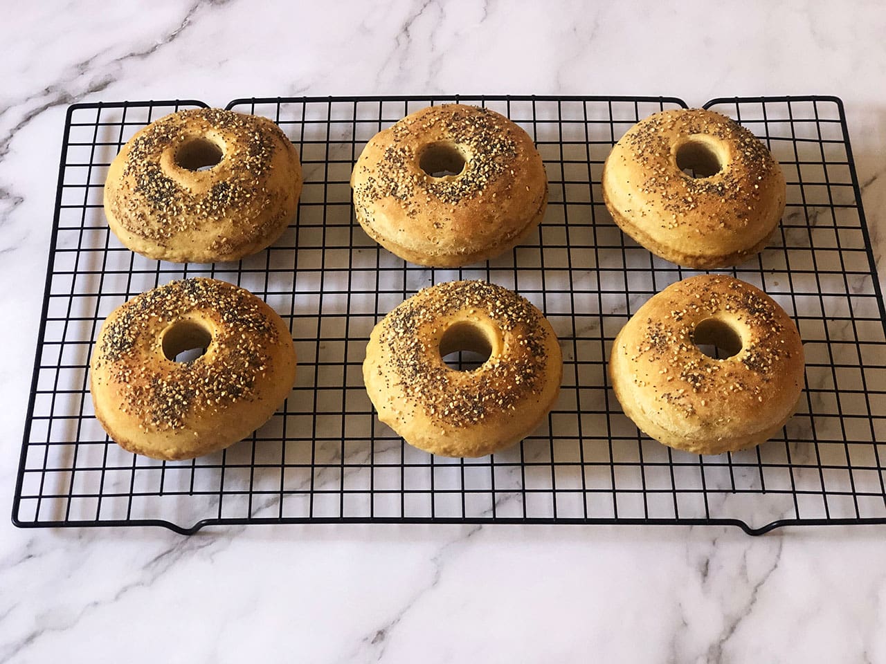 Come fare i Bagel: la ricetta originale di Montreal 8 Ricetta veloce per bagel
