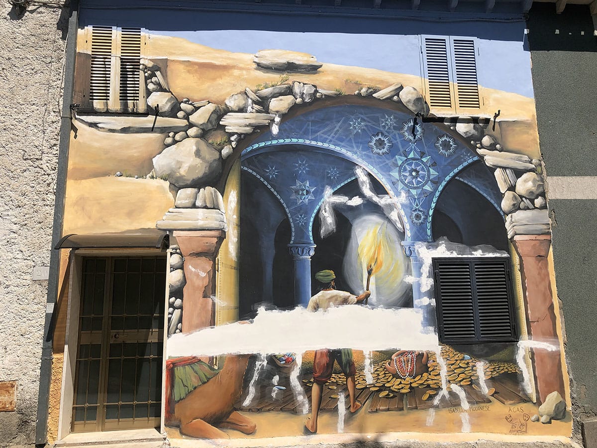Visitare Sant’Angelo il paese delle fiabe 30 Aladino fiaba murales