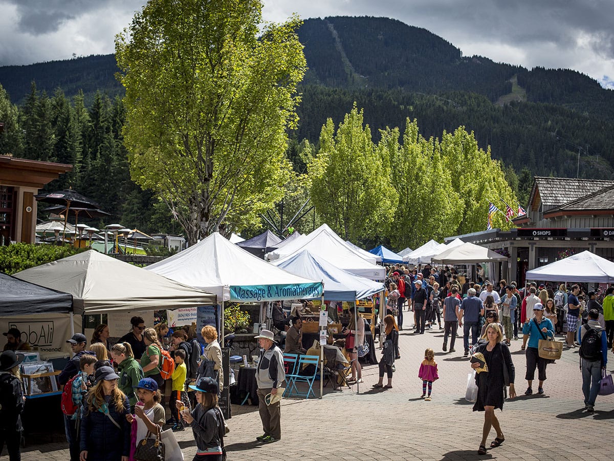 Cosa fare a Whistler, Canada: guida completa 10 Mercato Whistler Canada