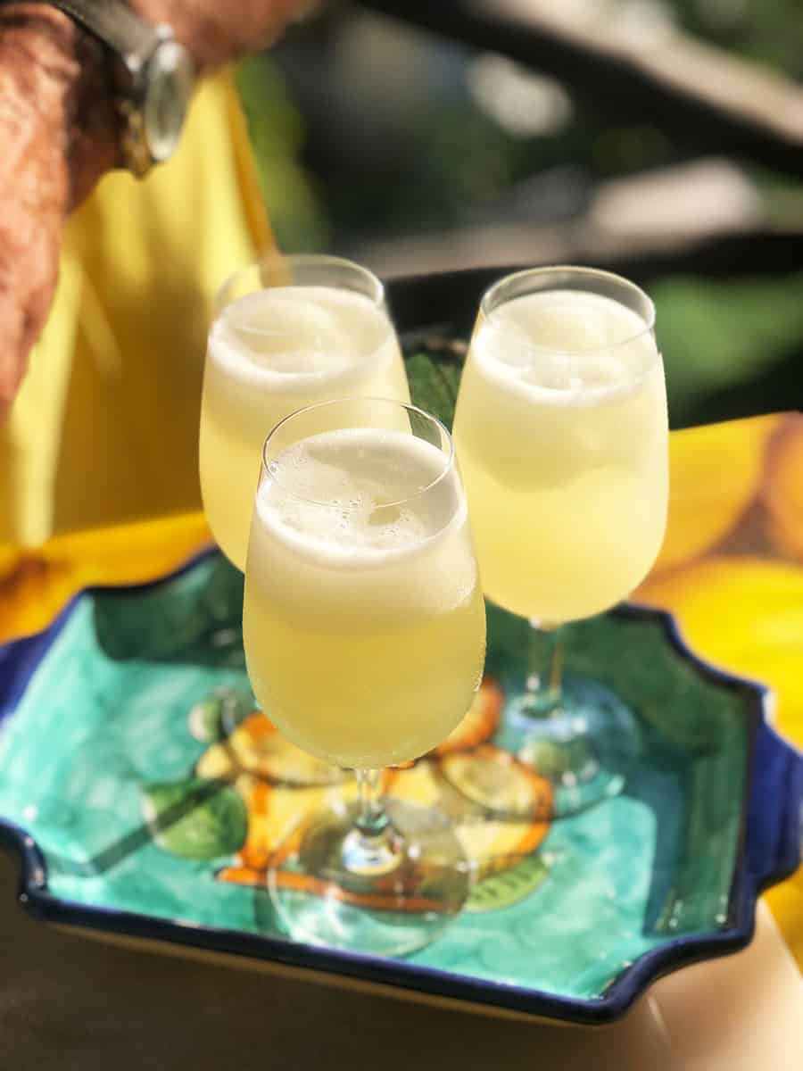 Come fare il limoncello: a lezione da Valentì a Positano 17 Spritz limoncello
