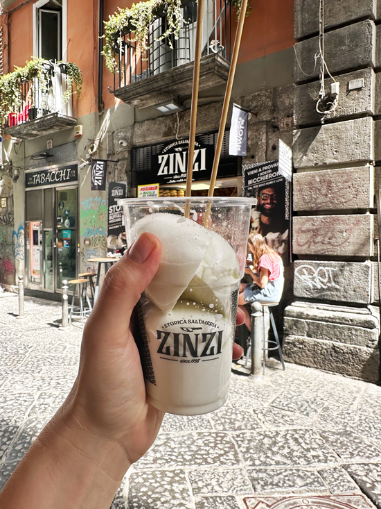 Dove mangiare a Napoli 65 Zinzi mozzarella