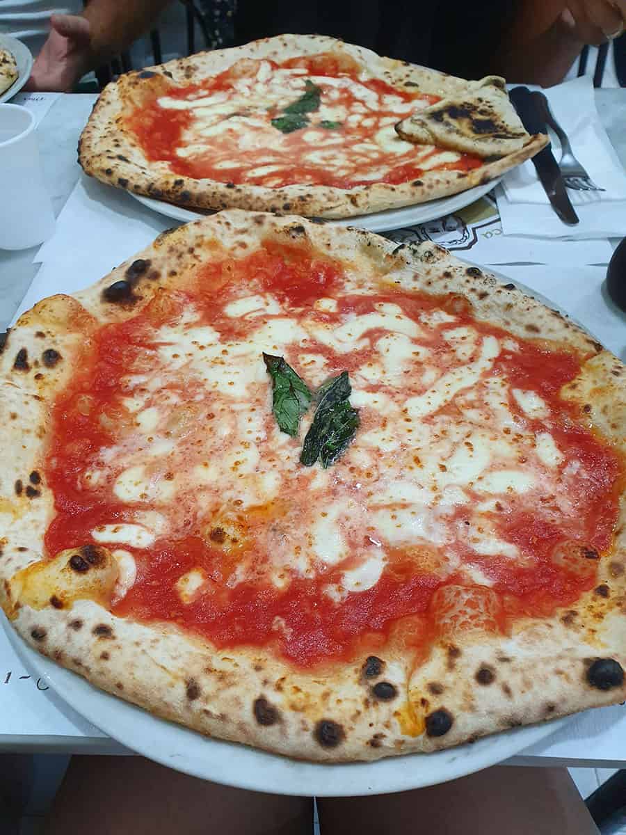 Dove mangiare a Napoli 8 Pizzeria più famosa di Napoli