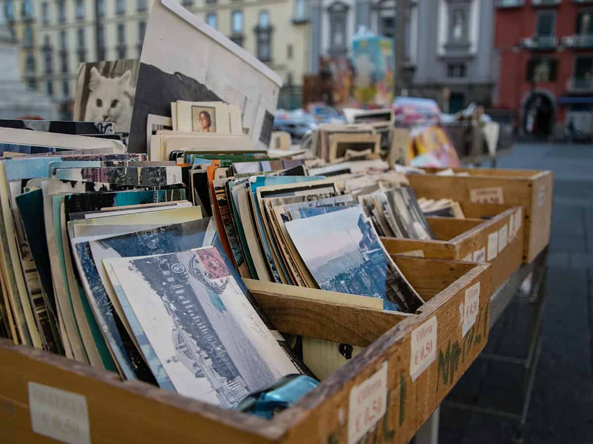 Cosa vedere a Napoli in due giorni: la guida completa 64 Bancarelle Napoli