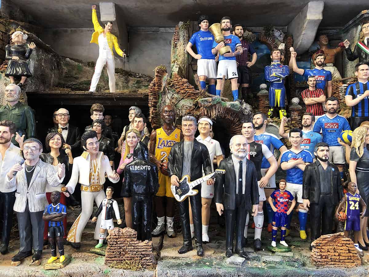 Cosa vedere a Napoli in due giorni: la guida completa 20 Presepe San Gregorio Armeno