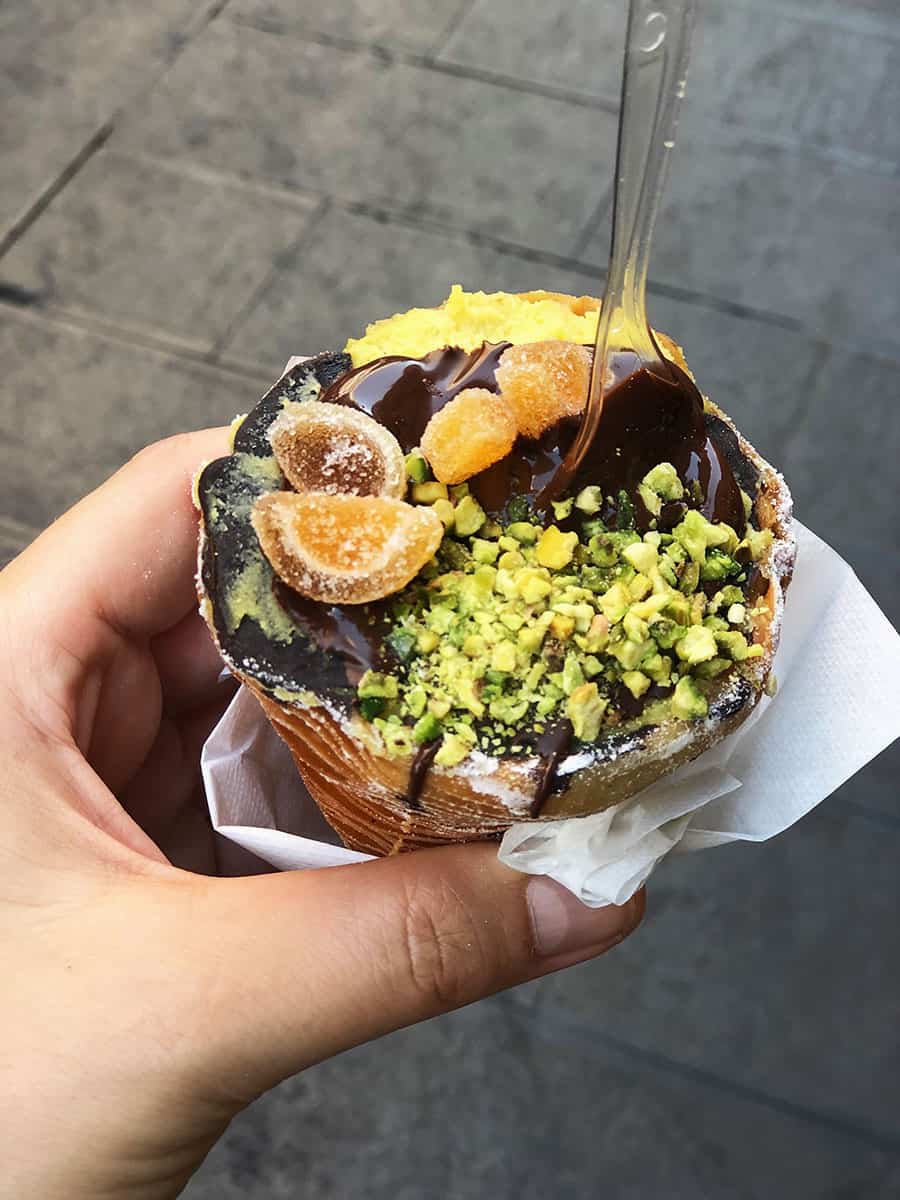 Dove mangiare a Napoli 47 Cuore di sfogliatella Napoli