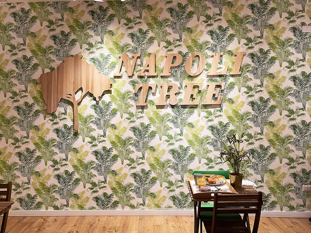 5 posti carini dove dormire a Napoli in centro 34 Sala colazione hotel