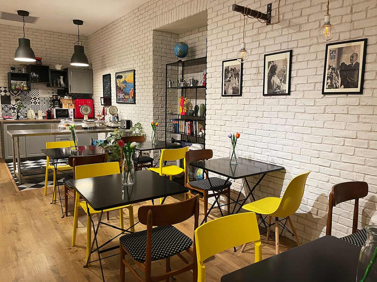 5 posti carini dove dormire a Napoli in centro 43 Bed and breakfast con colazione