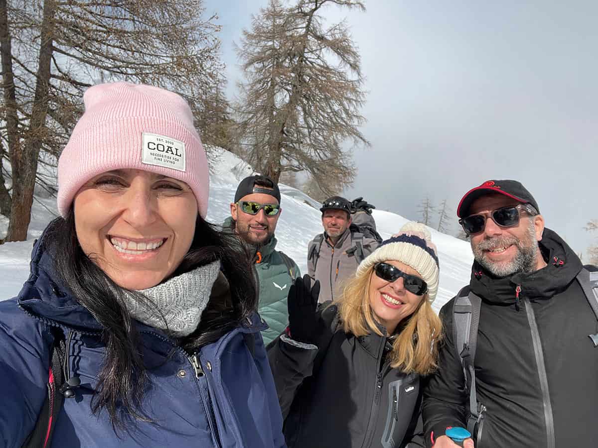 Crans-Montana: escursioni sulla neve con ciaspole e fonduta svizzera 24 Esperienze in montagna da fare con gli amici