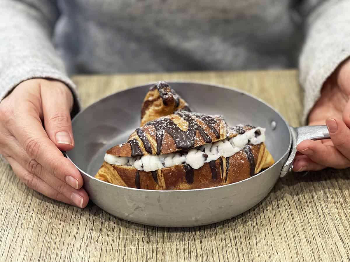Dove fare colazione in Brianza: 10 posti da non perdere. Aggiornato 2025 25 Brioches nel padellino Barlassina