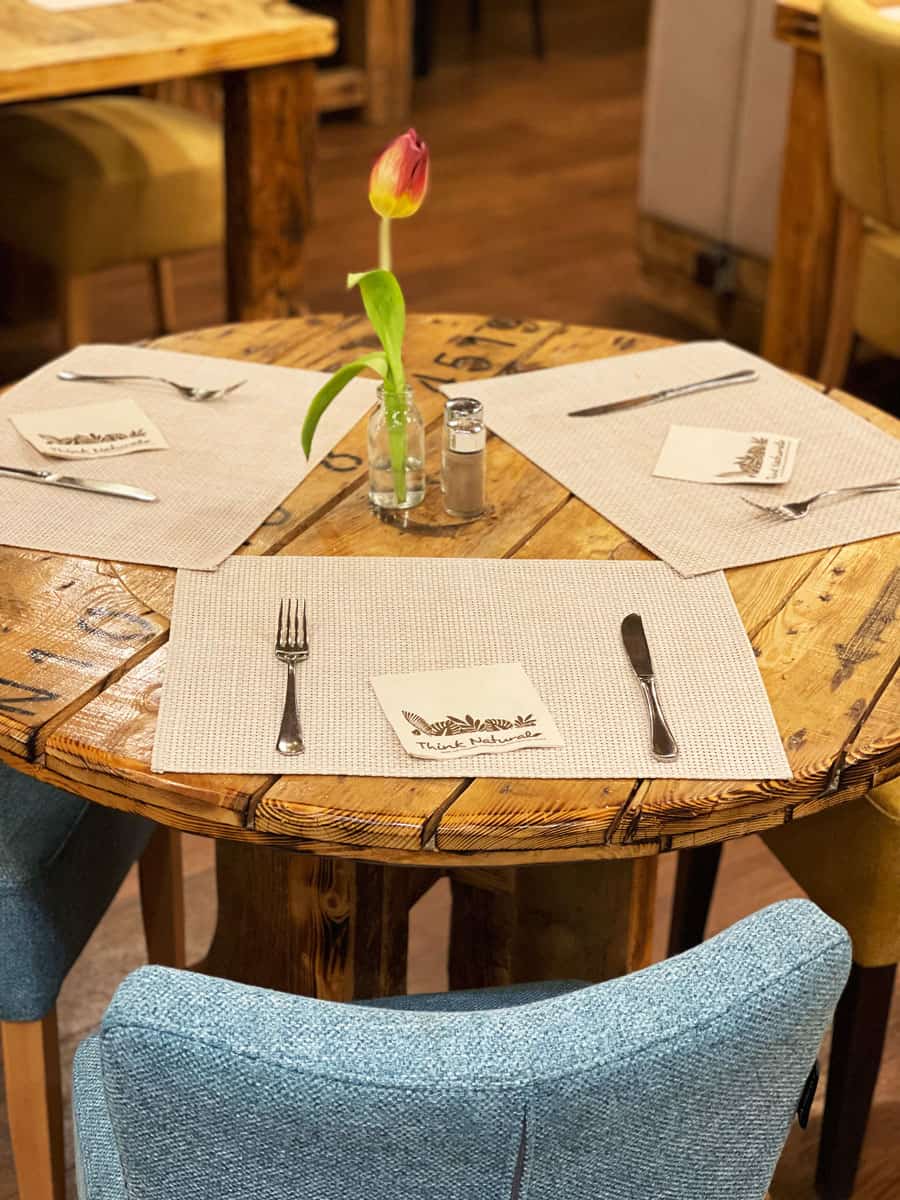 Ribno Glamping: dormire a Bled Slovenia 10 Ristorante interno Ribno Glamping