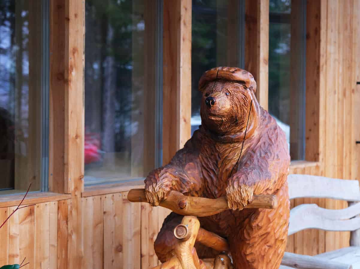 Ribno Glamping: dormire a Bled Slovenia 20 Orso di legno Slovenia