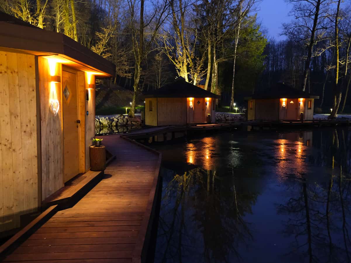 Pikol Lake Village: glamping galleggiante in Slovenia 3 Glamping galleggiante in Slovenia
