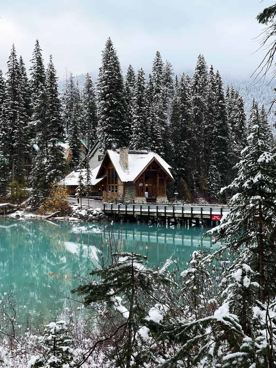 Emerald Lake Lodge: dormire allo Yoho National Park 10 Foto più famosa del Canada