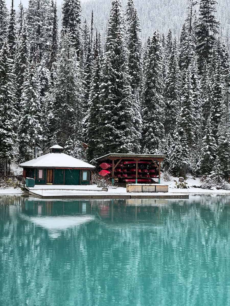 Cosa vedere allo Yoho National Park: il parco più bello delle Rockies 23 Neve in Canada ad Ottobre