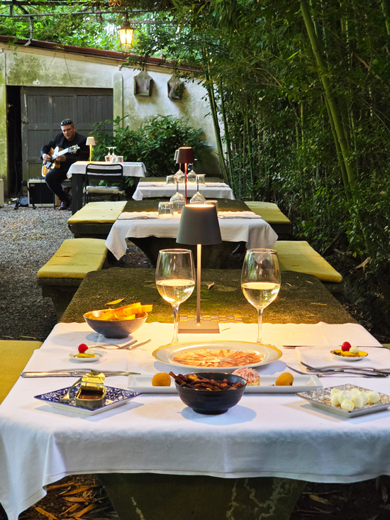 Dove fare l’aperitivo in Brianza: 3 locali molto carini assolutamente da provare 23 Posti dove fare un aperitivo particolare