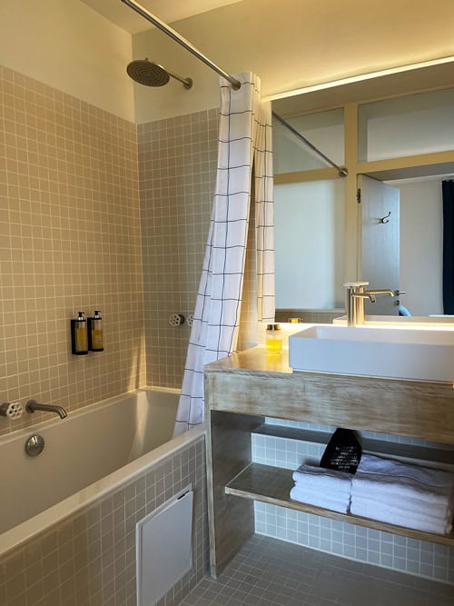 Dove dormire in Normandia Francia: Hotel di charme, alloggi insoliti e Chambre d’hôtes 44 Bagno camera Giverny