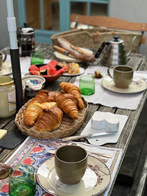 Epicerie du Pape: Dormire vicino a Rouen in una cabane in Normandia 31 Colazione Bed and breakfast Normandia