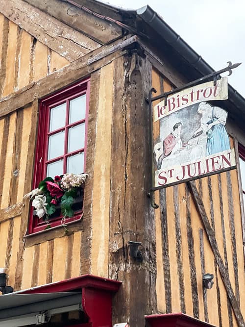 Viaggio in Normandia: itinerario gourmet tra grandi classici e nuovi posti da scoprire 56 Ristorante Domfront