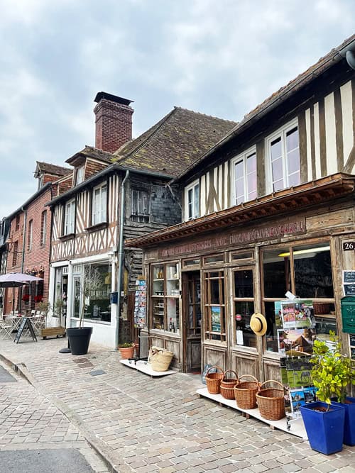 Viaggio in Normandia: itinerario gourmet tra grandi classici e nuovi posti da scoprire 42 Paesi Normandia belli
