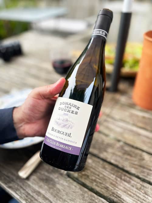 Epicerie du Pape: Dormire vicino a Rouen in una cabane in Normandia 34 Aperitivo con vino francese