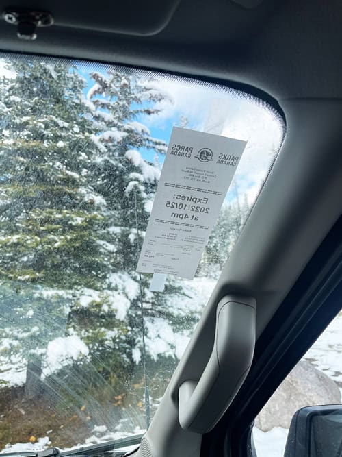 Canada in Camper: informazioni utili e consigli per noleggio e viaggio 3 Dove mettere il pass per i parchi in Canada