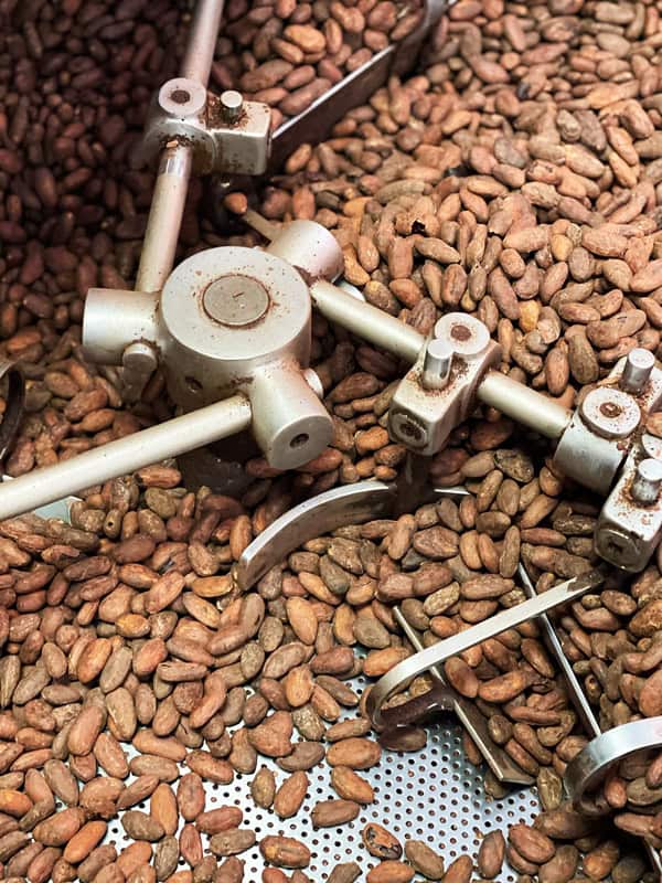 5 esperienze gourmet in Normandia da non perdere 32 produzione di cioccolato