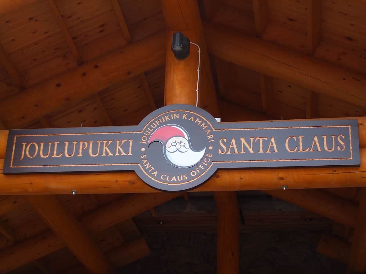Natale a Rovaniemi: un viaggio originale nel villaggio di Babbo Natale 11 Villaggio di Babbo Natale Finlandia