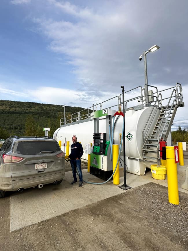 Viaggio nello Yukon Canada: cosa devi sapere prima di organizzare il viaggio 45 Benzina nello Yukon