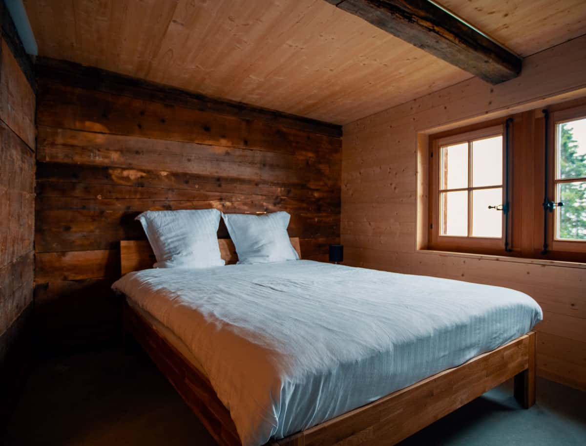 Dormire nella “Cortina” della Svizzera: 4 Hotel a Crans Montana da non perdere 39 Crans Montana Baite