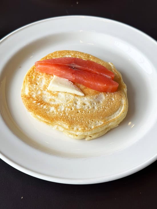 Dormire nella “Cortina” della Svizzera: 4 Hotel a Crans Montana da non perdere 11 Colazione allo Chetzeron
