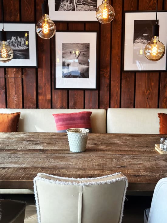 Dormire nella “Cortina” della Svizzera: 4 Hotel a Crans Montana da non perdere 29 Ristorante Alaia Lodge