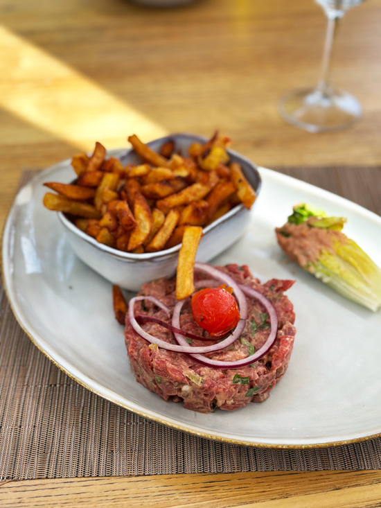 Viaggio in Corsica: cosa vedere in 3 giorni, itinerario gourmet 16 Tartare di carne