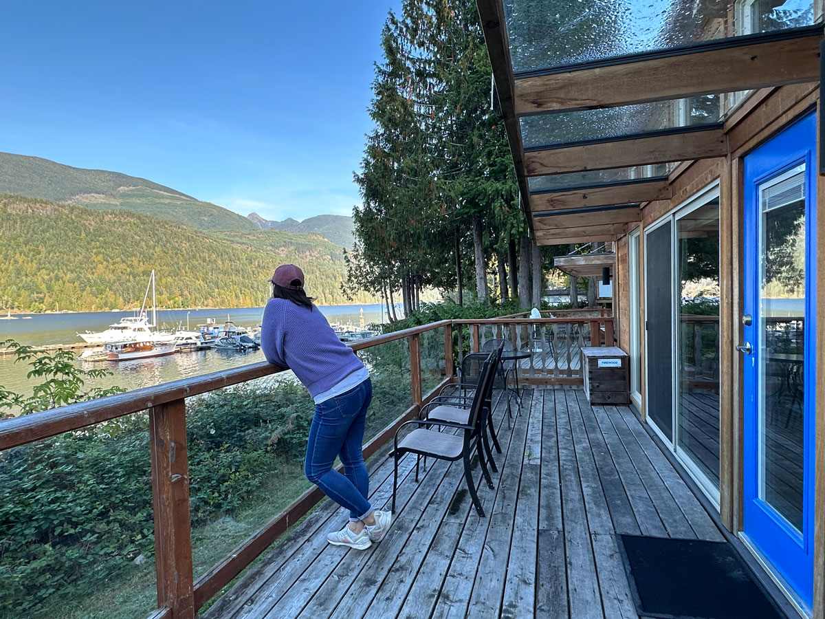 Dormire sulla Sunshine Coast in British Columbia: 4 alloggi da non perdere 33 Dormire sulla Sunshine Coast cabin con vista