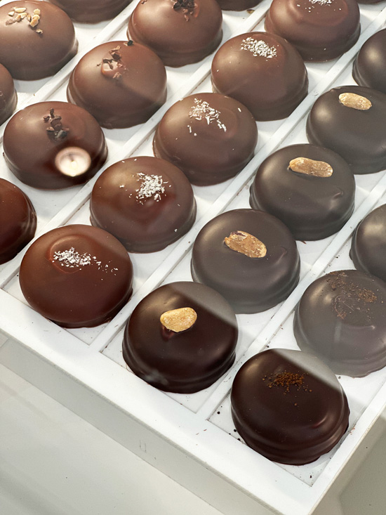 7 esperienze gourmet tra Bordeaux e Dordogna per un viaggio tra i sapori locali 35 Degustare cioccolato Bordeaux