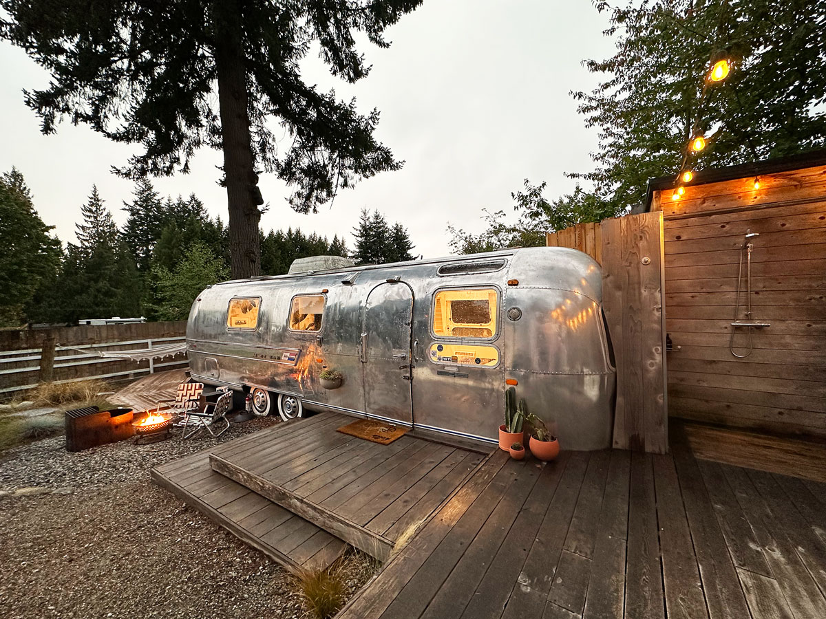 Dormire sulla Sunshine Coast in British Columbia: 4 alloggi da non perdere 4 Dormire sulla Sunshine Coast in British Columbia: 4 alloggi da non perdere 1