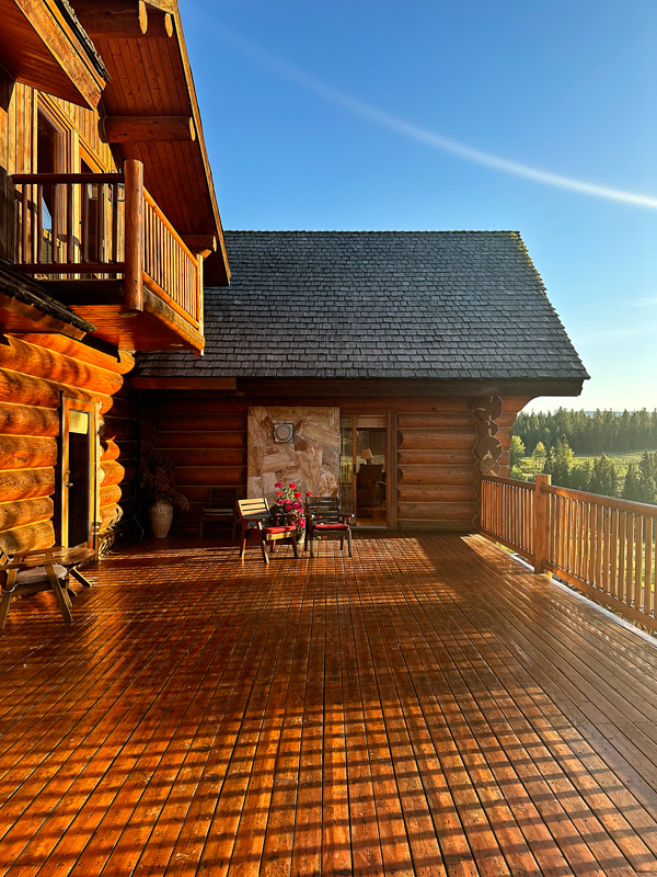 Echo Valley Ranch & Spa: Dormire nel ranch più esclusivo in British Columbia 13 Esterno lodge principale
