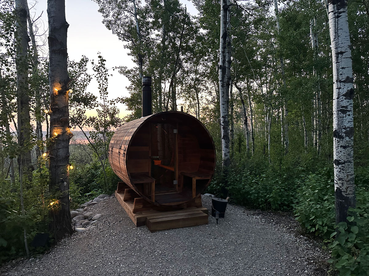 Refuge Bay: Dormire in una Tiny House in Alberta 5 Alloggio con sauna