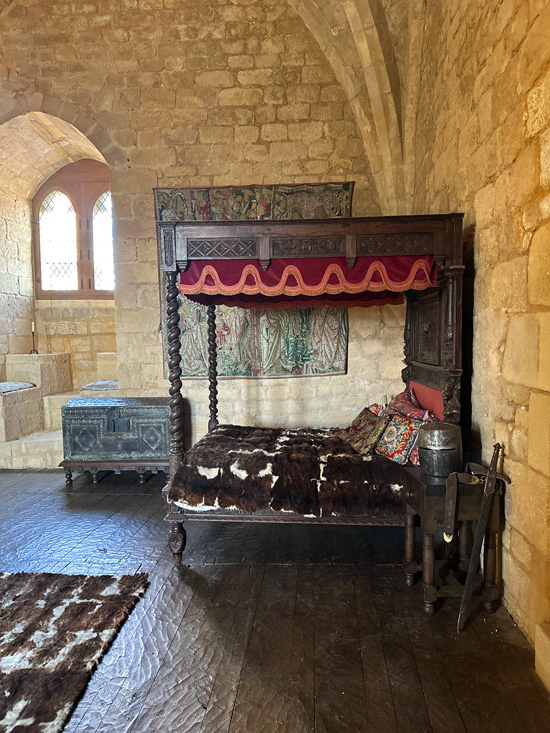 Cosa vedere in Dordogna e nel Périgord: itinerario Gourmet tra Villaggi Medievali, Castelli e Giardini Segreti 34 Cosa vedere in Dordogna Castelli medioevali