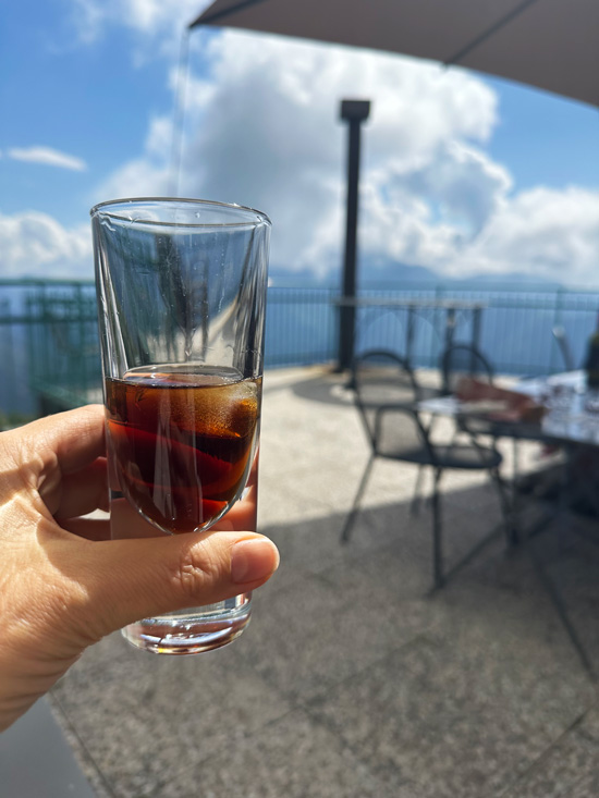 Alpe Giumello: Guida completa per una gita o weekend in montagna unico 26 Amaro del Monte Muggio