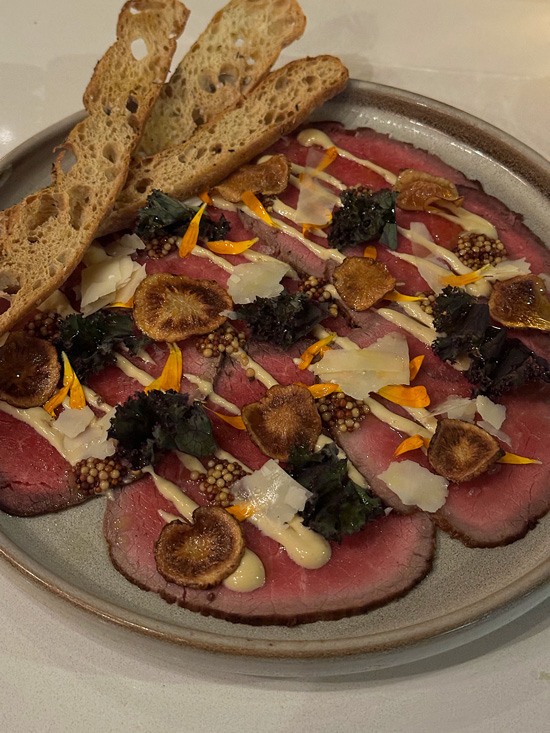 Fairmont Waterfront Vancouver: eleganza classica nel cuore della città 22 Cena al Fairmont Waterfront Vancouver