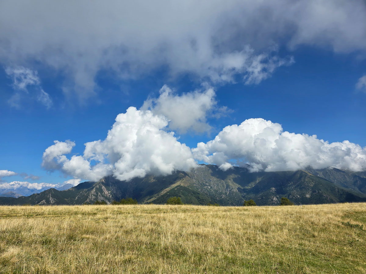 Alpe Giumello: Guida completa per una gita o weekend in montagna unico 3 Week end in montagna