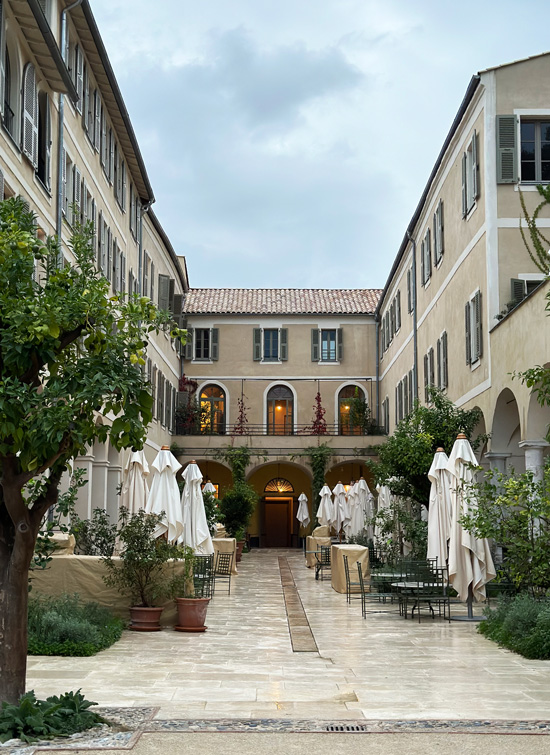 Dove mangiare a Nizza: week end in Costa Azzurra alla scoperta della cucina nizzarda 38 Dove dormire a Nizza hotel luxry